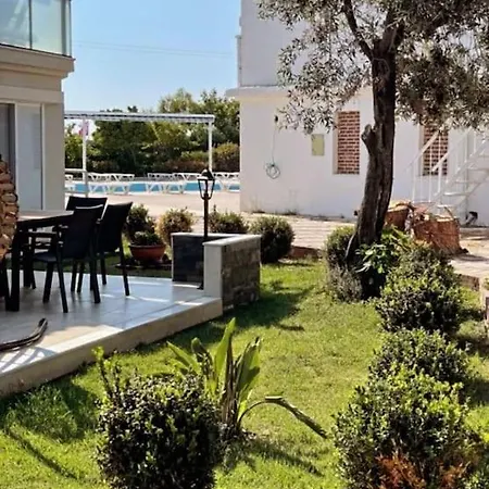 Dreambeachvillasfoca Newruz