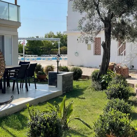 Hotel Dreambeachvillasfoca Newruz *